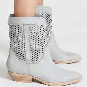 Dolce Vita Union Ice Blue Nubuck Western Cowgirl Womens Boots NEW